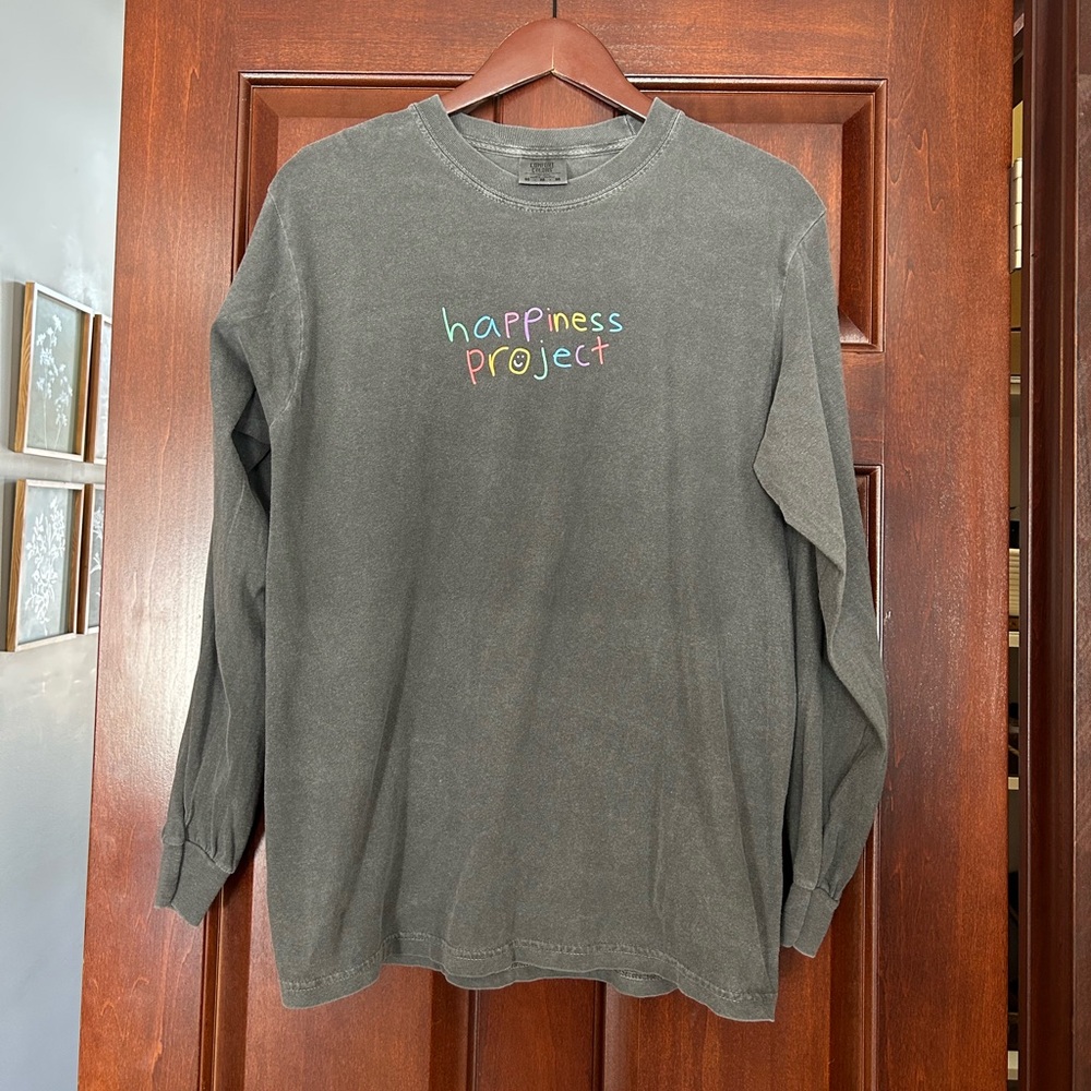 Happiness Project Gray Graphic Long Sleeve Tee Positive Message Shirt size‎ M